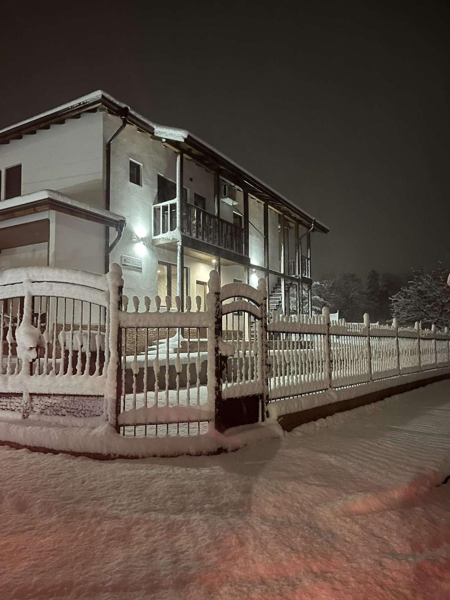 Villa Medi Boutique Sapareva Banya Extérieur photo